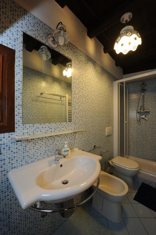 La Scaletta Holiday House Bracciano  Bilik gambar