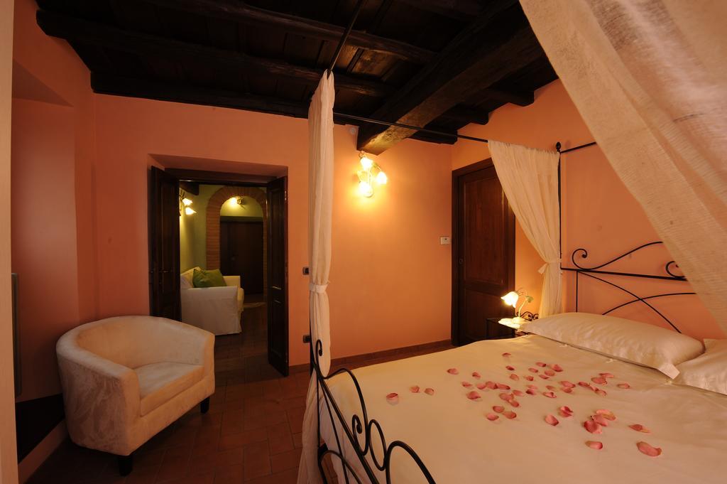 La Scaletta Holiday House Bracciano  Bilik gambar